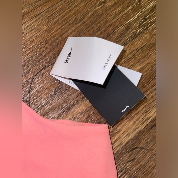 Nike Yoga Luxe tank - Picture 5 of 6